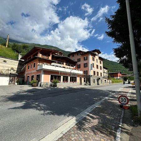 Hotel Eternita Malonno Exterior foto