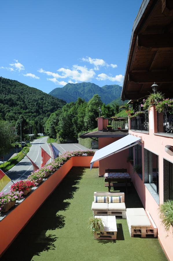 Hotel Eternita Malonno Exterior foto